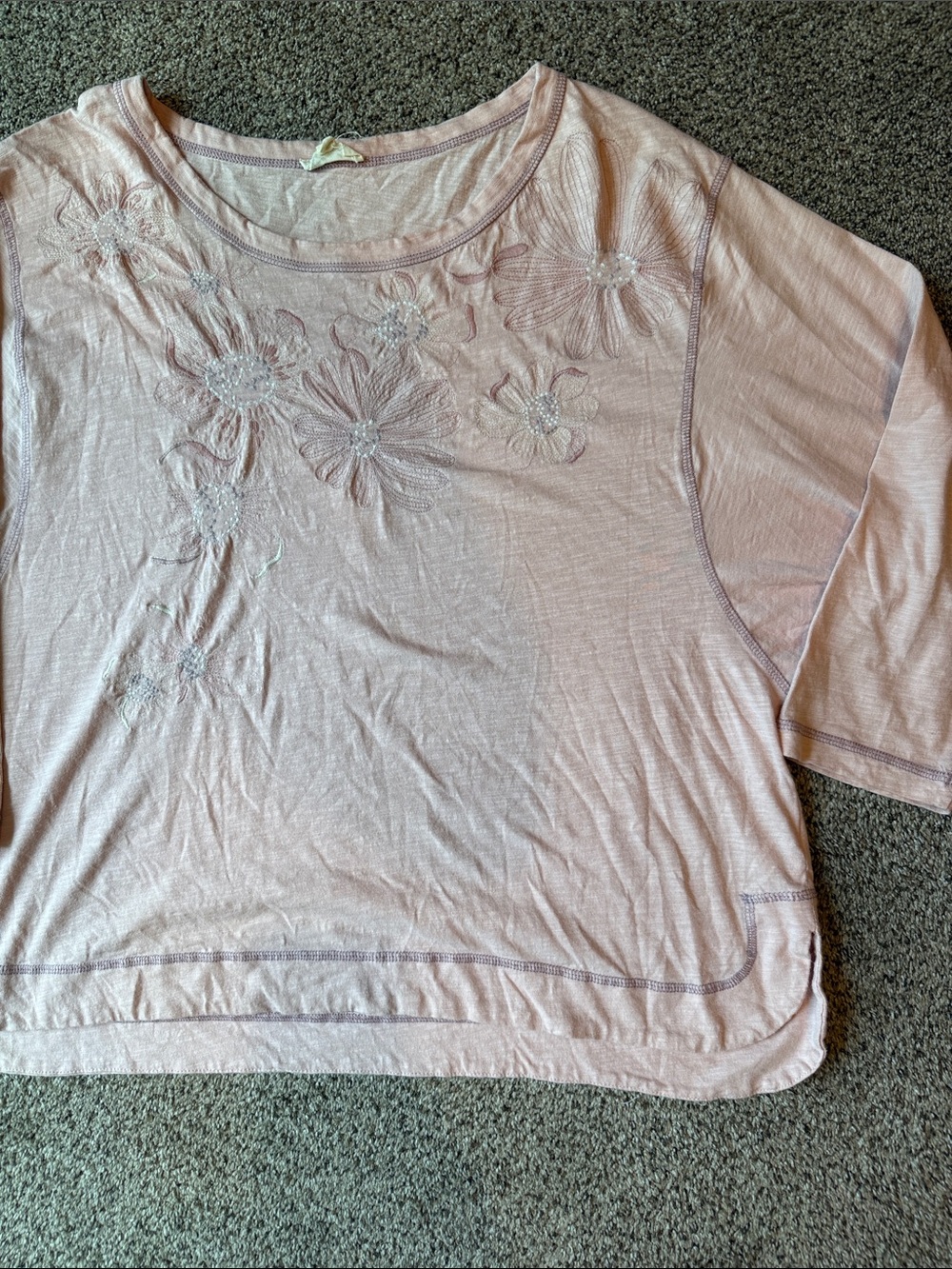 Tres Jolie | Light Pink Floral Embroidered Short Sleeve Top
